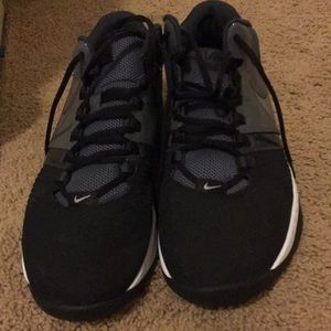 Nike men’s basketball shoes size 9